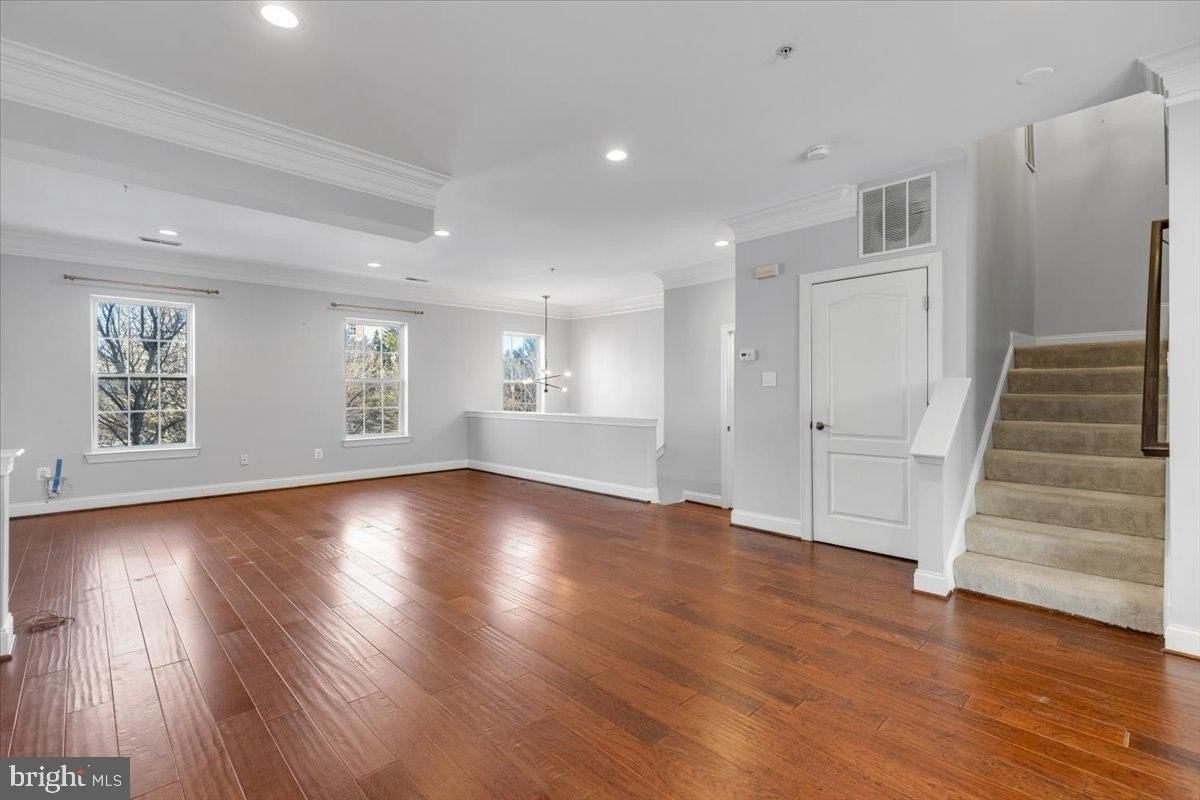 174-A Chevy Chase St - Photo 3 of 34