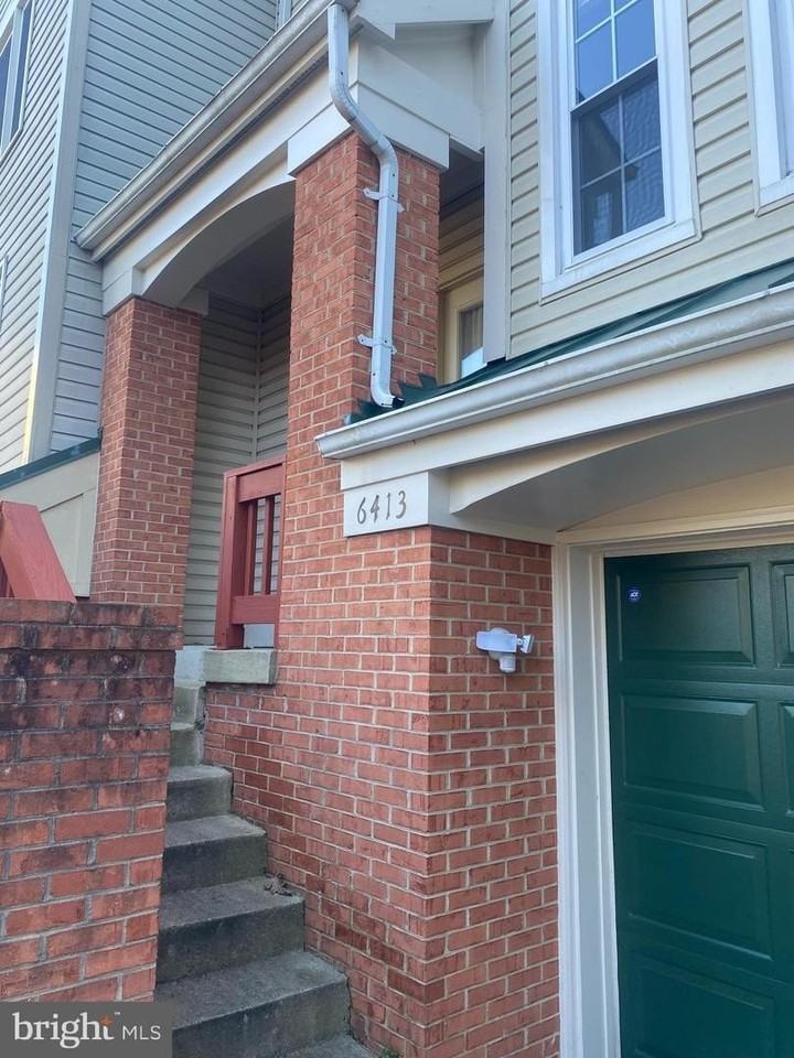 6413 Knapsack Ln - Photo 4 of 50