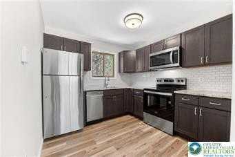 4127 Indian Ave - Photo 5 of 13