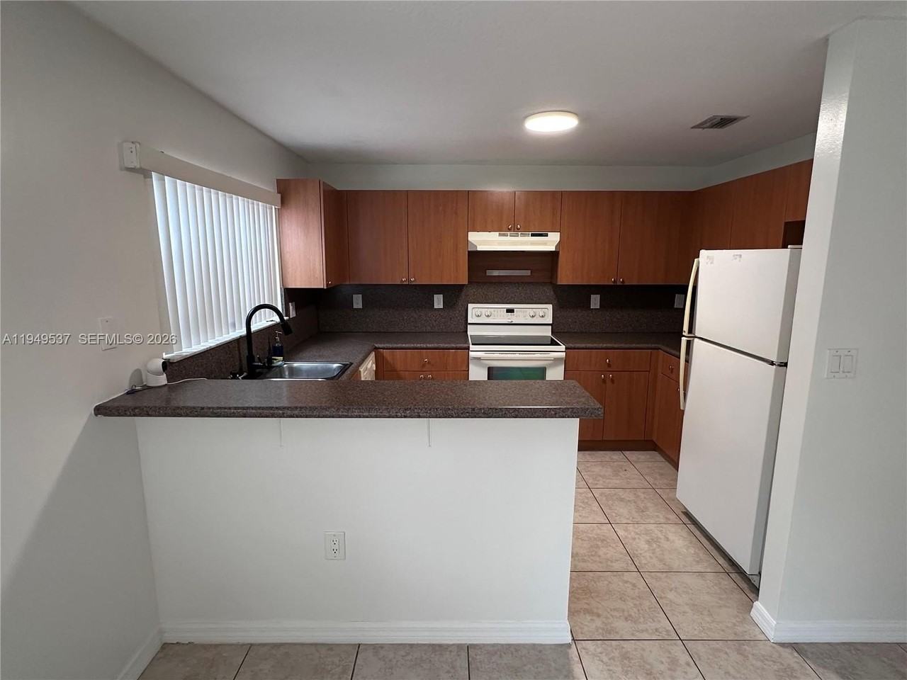 14036 Sw 260th St #102 - Photo 5 of 16