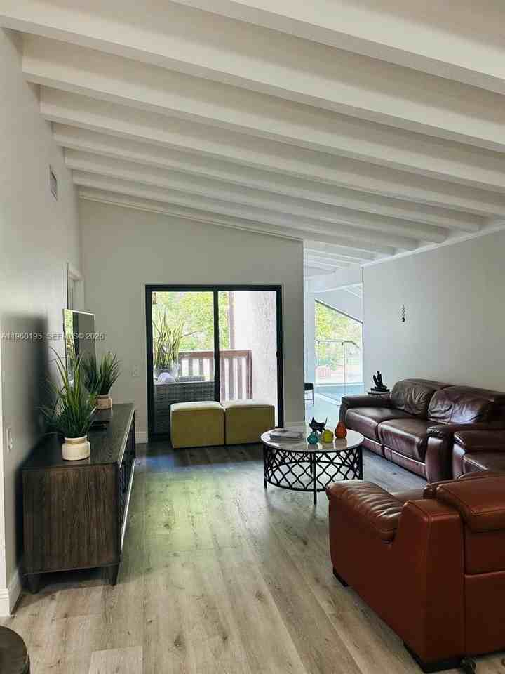 7039 Sw 115th Pl #C27 - Photo 4 of 32