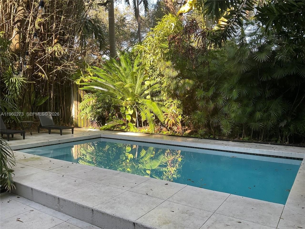 2485 Inagua Ave - Photo 2 of 11