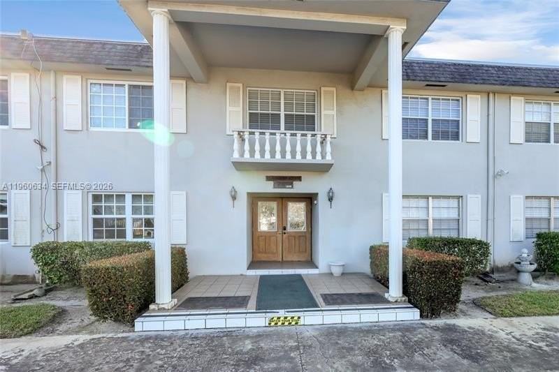 1560 Mckinley St #104W - Photo 2 of 13