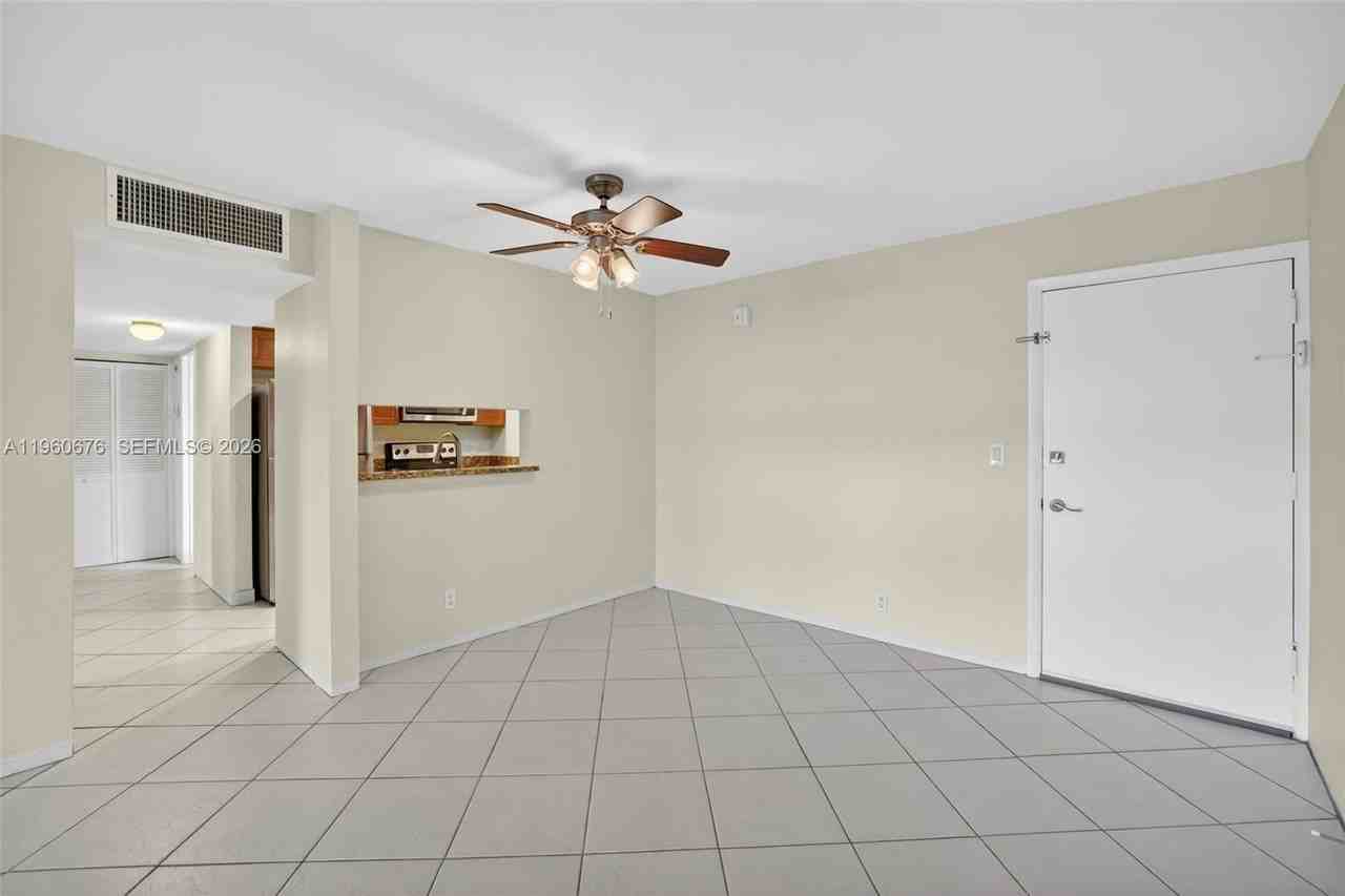 1700 Se 15th St #106 - Photo 4 of 23