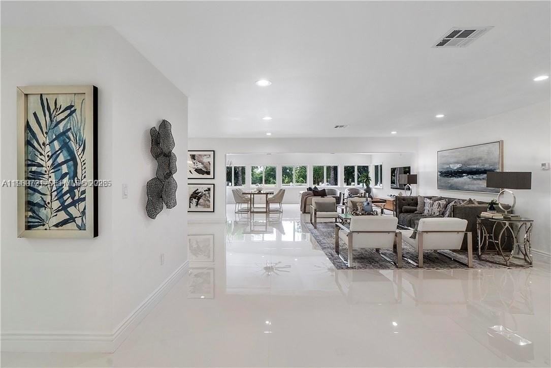 224 E Acre Dr - Photo 7 of 31