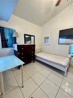 featured image of 1750 Sw 16th St #1