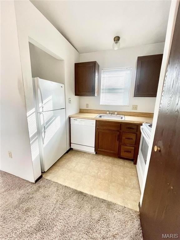 141 Ashley Dr - Photo 5 of 12