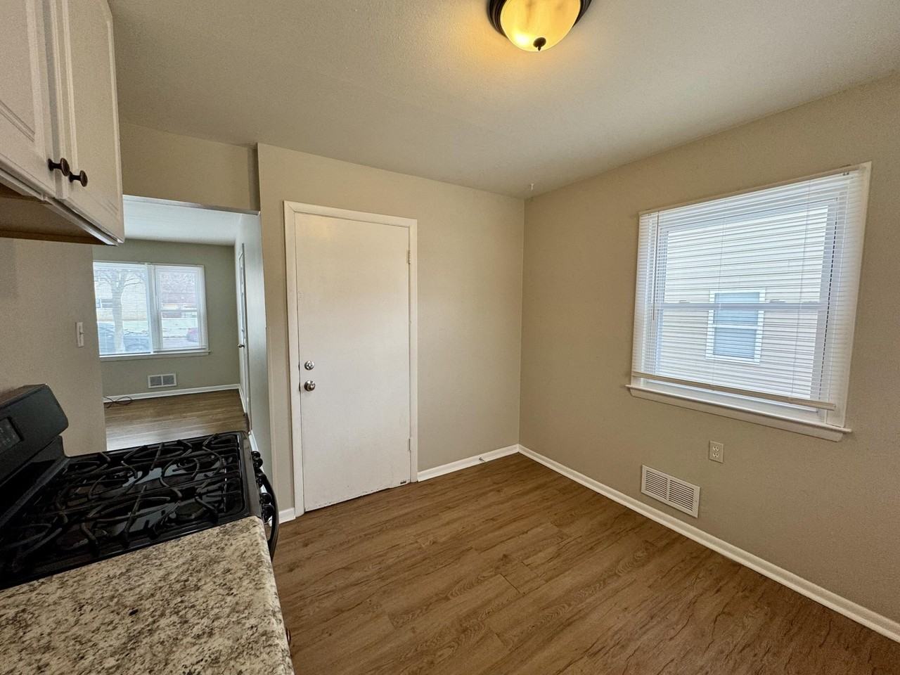 8129 W Villard Ave - Photo 6 of 19