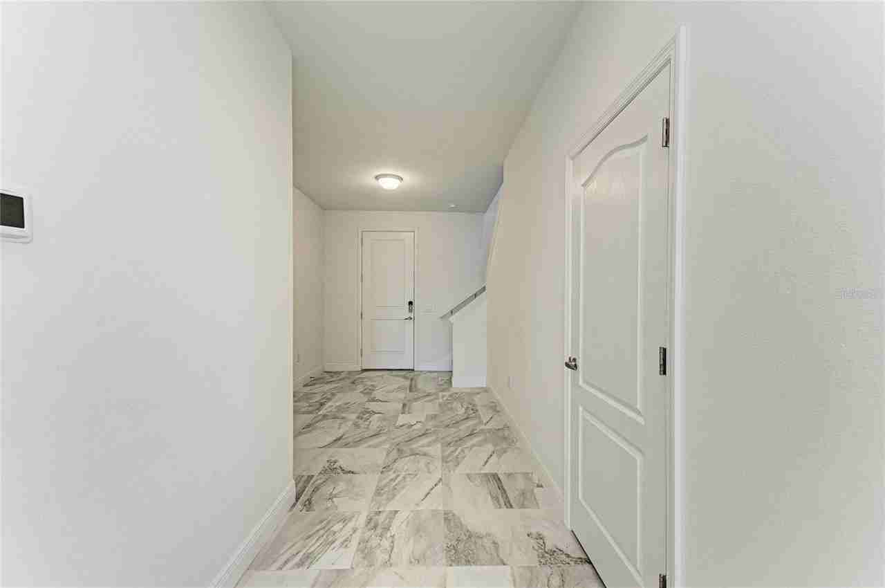 6629 Fort Pierce Ave - Photo 7 of 50