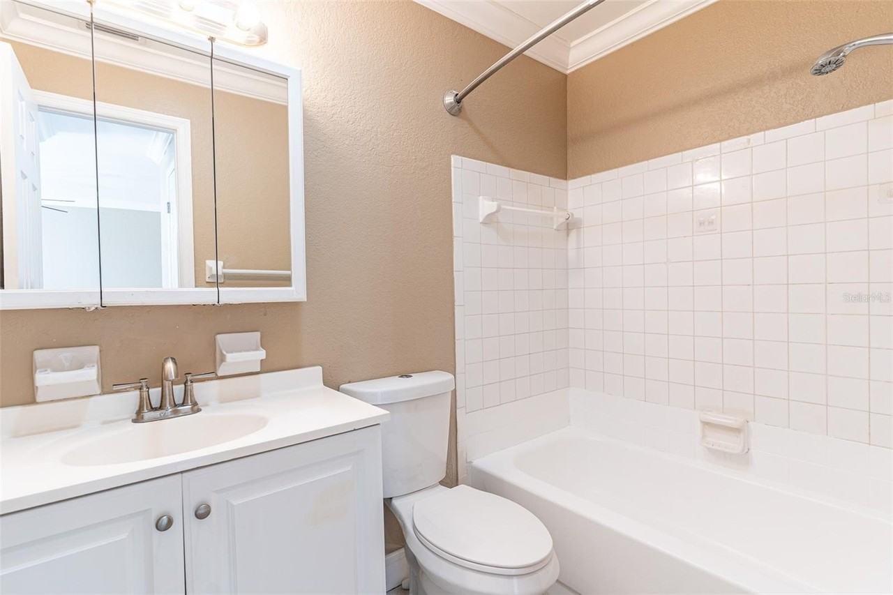 102 Oak Crest Dr Nw #106 - Photo 7 of 11