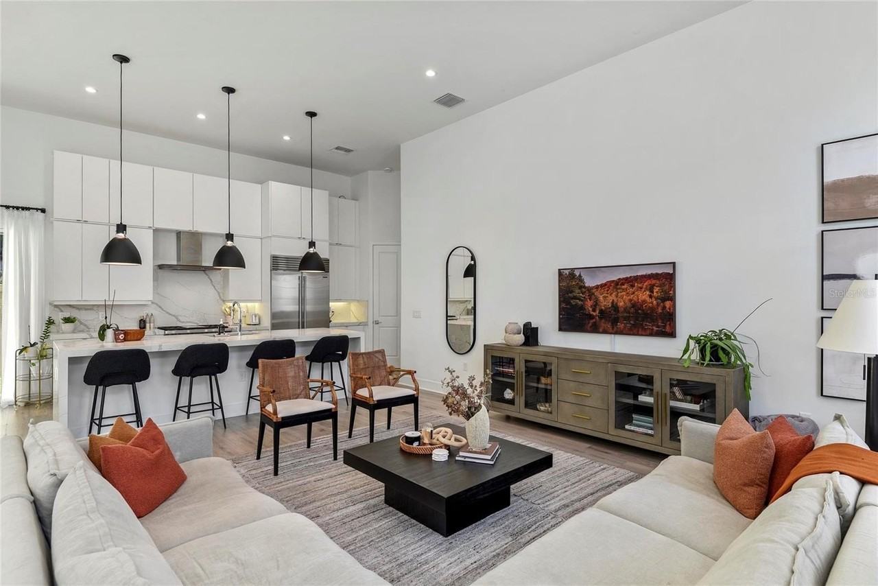 503 W Canton Ave - Photo 3 of 45