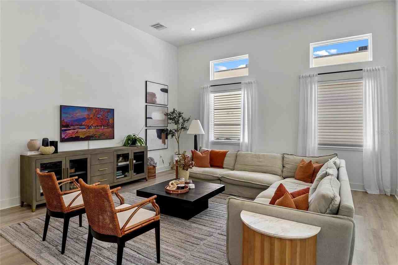 503 W Canton Ave - Photo 6 of 45