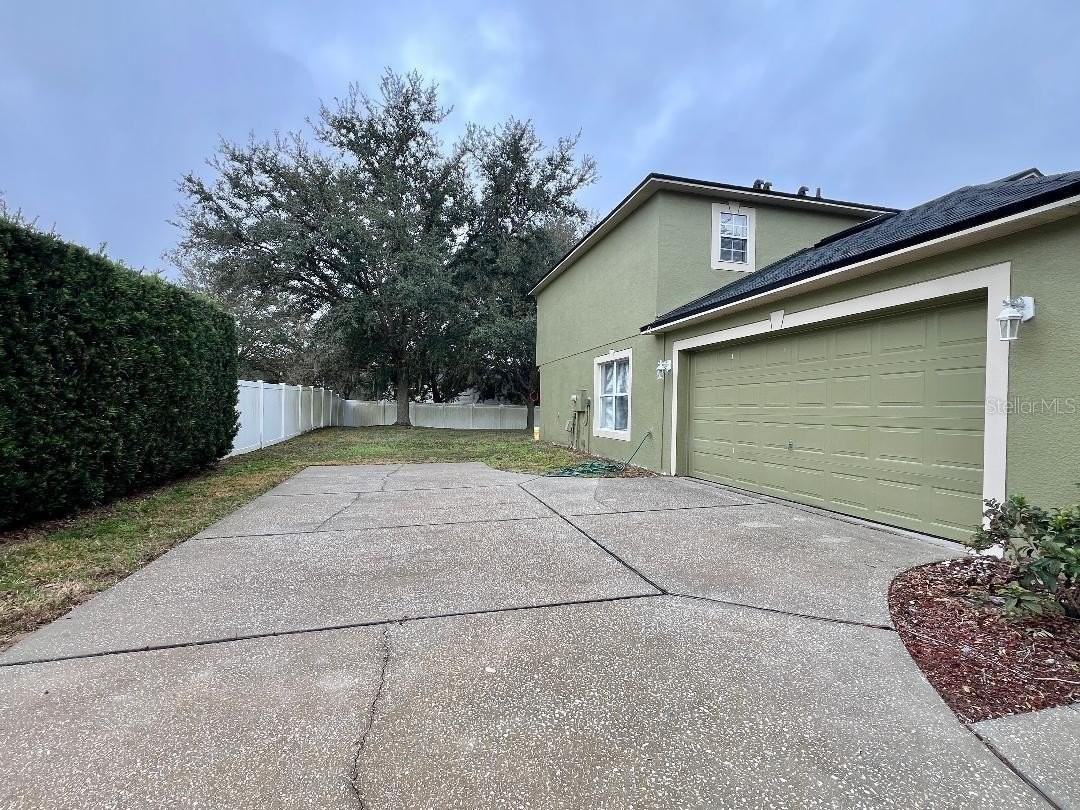 512 Yearling Cove Loop - Photo 2 of 21