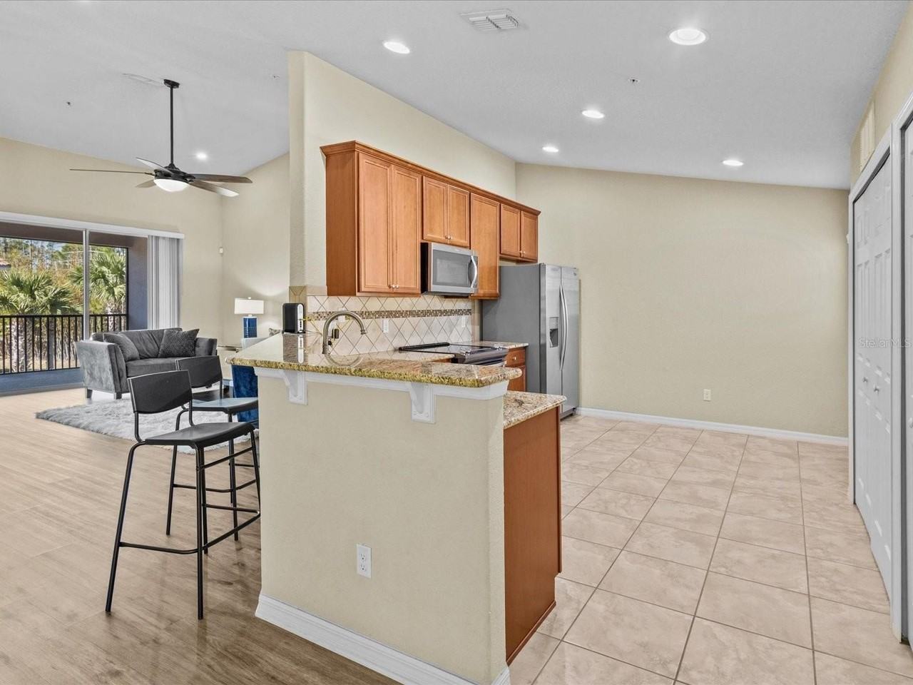 1208 Bella Rose Ct - Photo 6 of 39