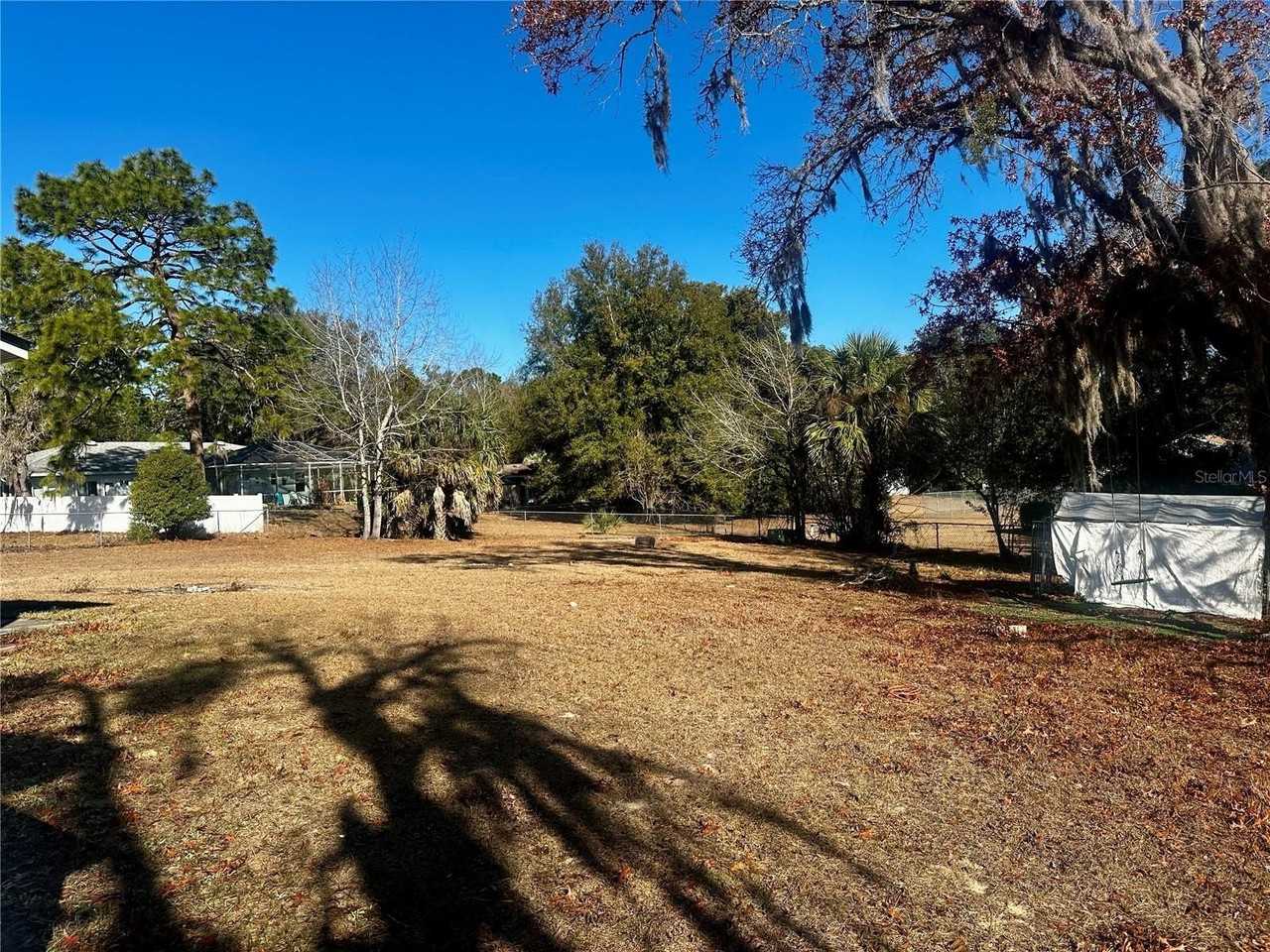 606 Water Rd - Photo 3 of 22