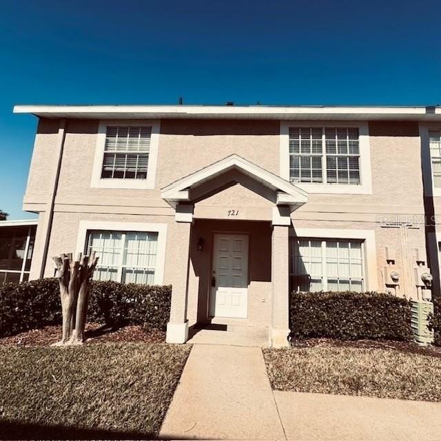 721 Kensington Lake Cir - Photo 2 of 17