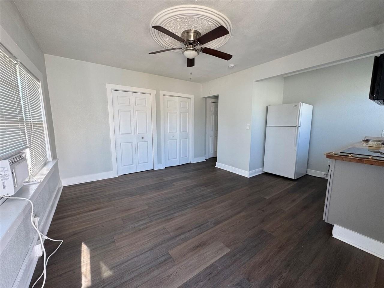 3927 6th St S - Photo 3 of 10