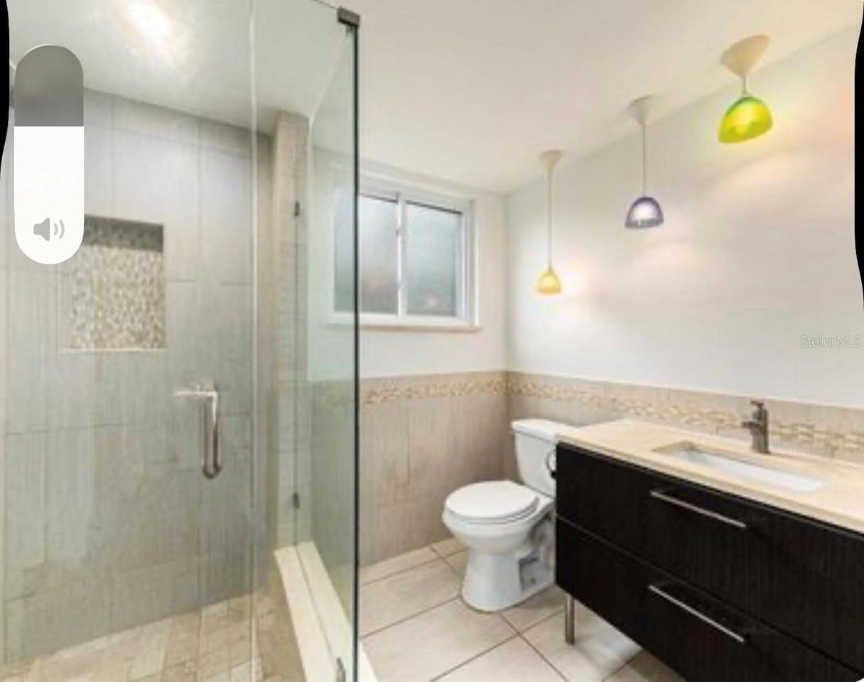 115 Lake Shore Dr E - Photo 4 of 25