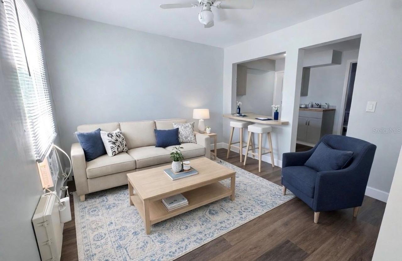 3901 6th St S #4 - Photo 3 of 16