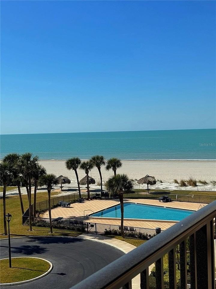 1460 Gulf Blvd #411 - Photo 3 of 42