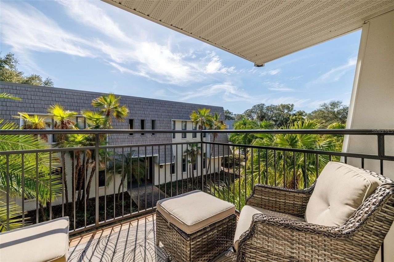 710 Lyndhurst St #223 - Photo 4 of 30