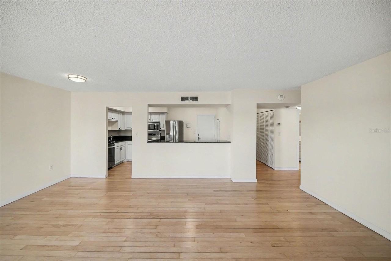 2401 Bayshore Blvd #1007 - Photo 7 of 40