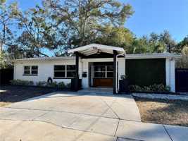 featured image of 844 35th Ave S