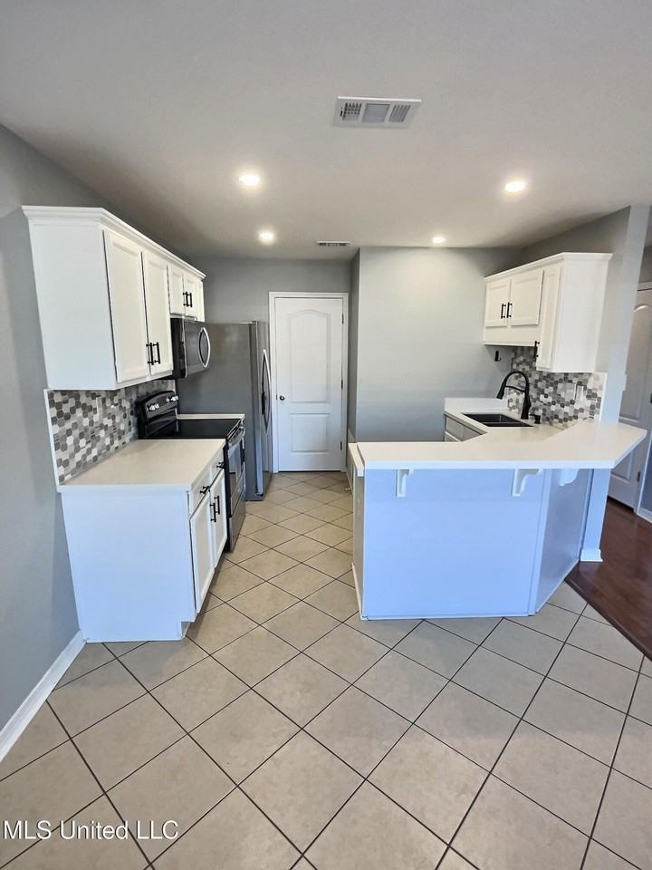 3602 Bay Branch Cv - Photo 4 of 24