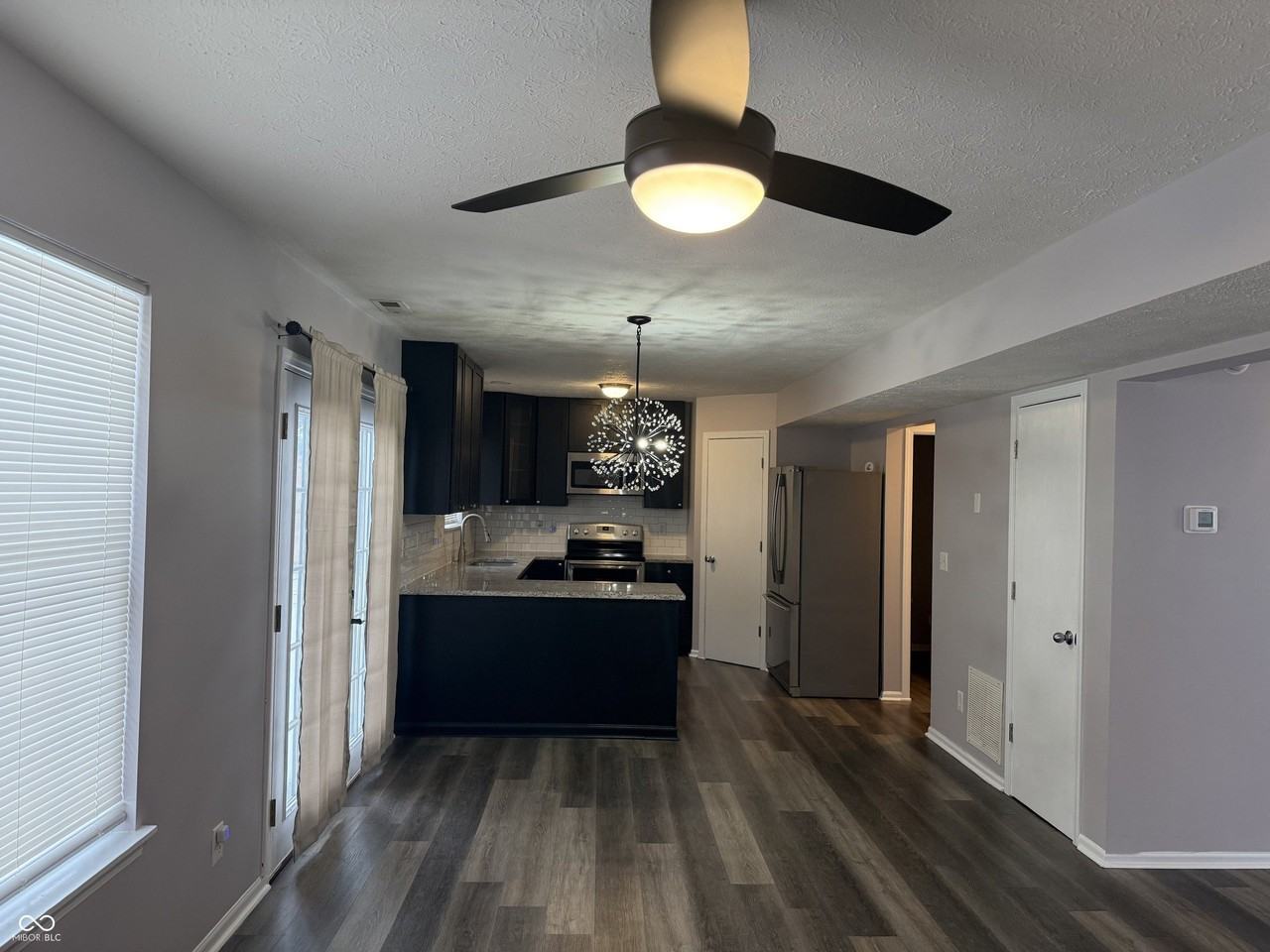 5643 Imperial Woods Cir - Photo 3 of 17