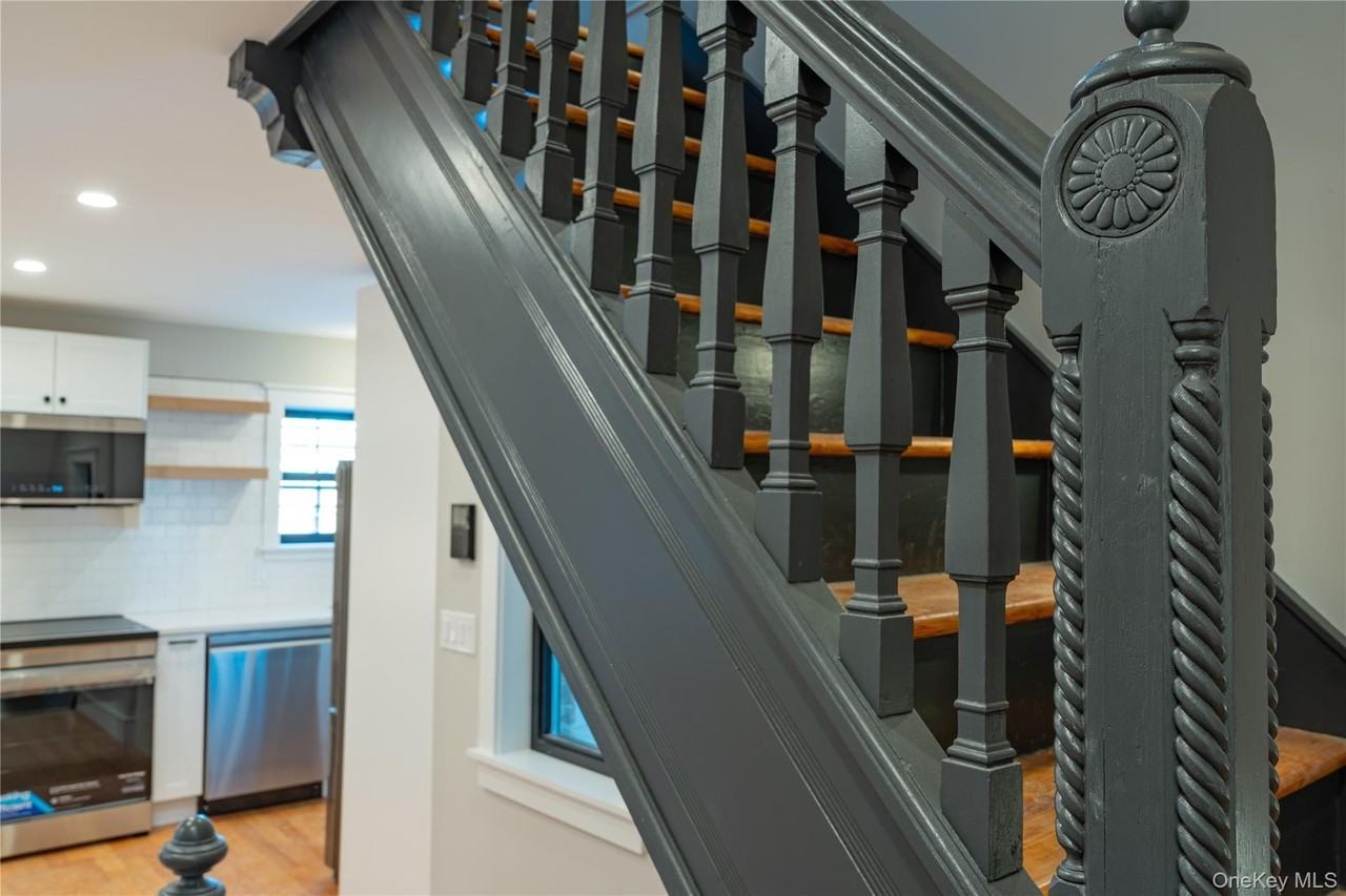 85 Cannon St Unit 2 #2 - Photo 3 of 27