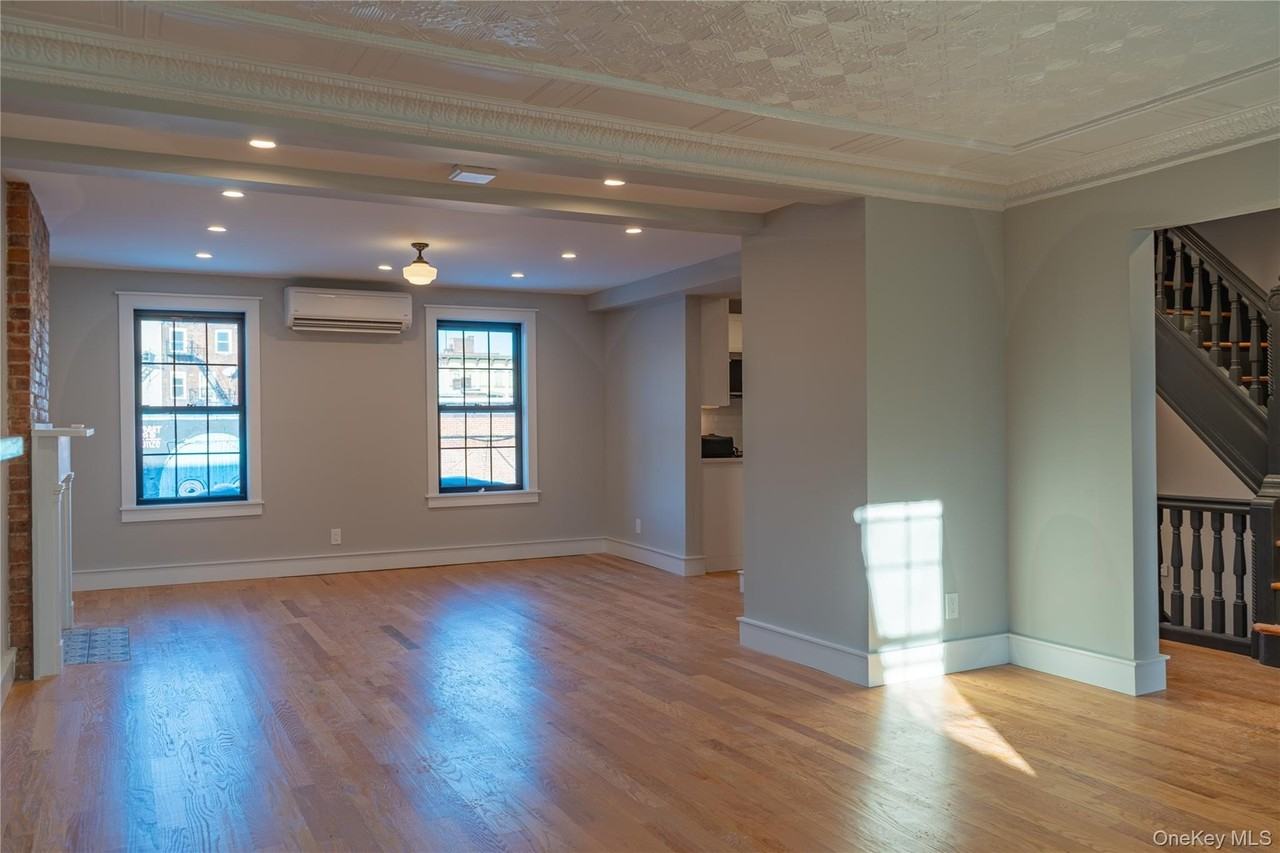 85 Cannon St Unit 2 #2 - Photo 4 of 27