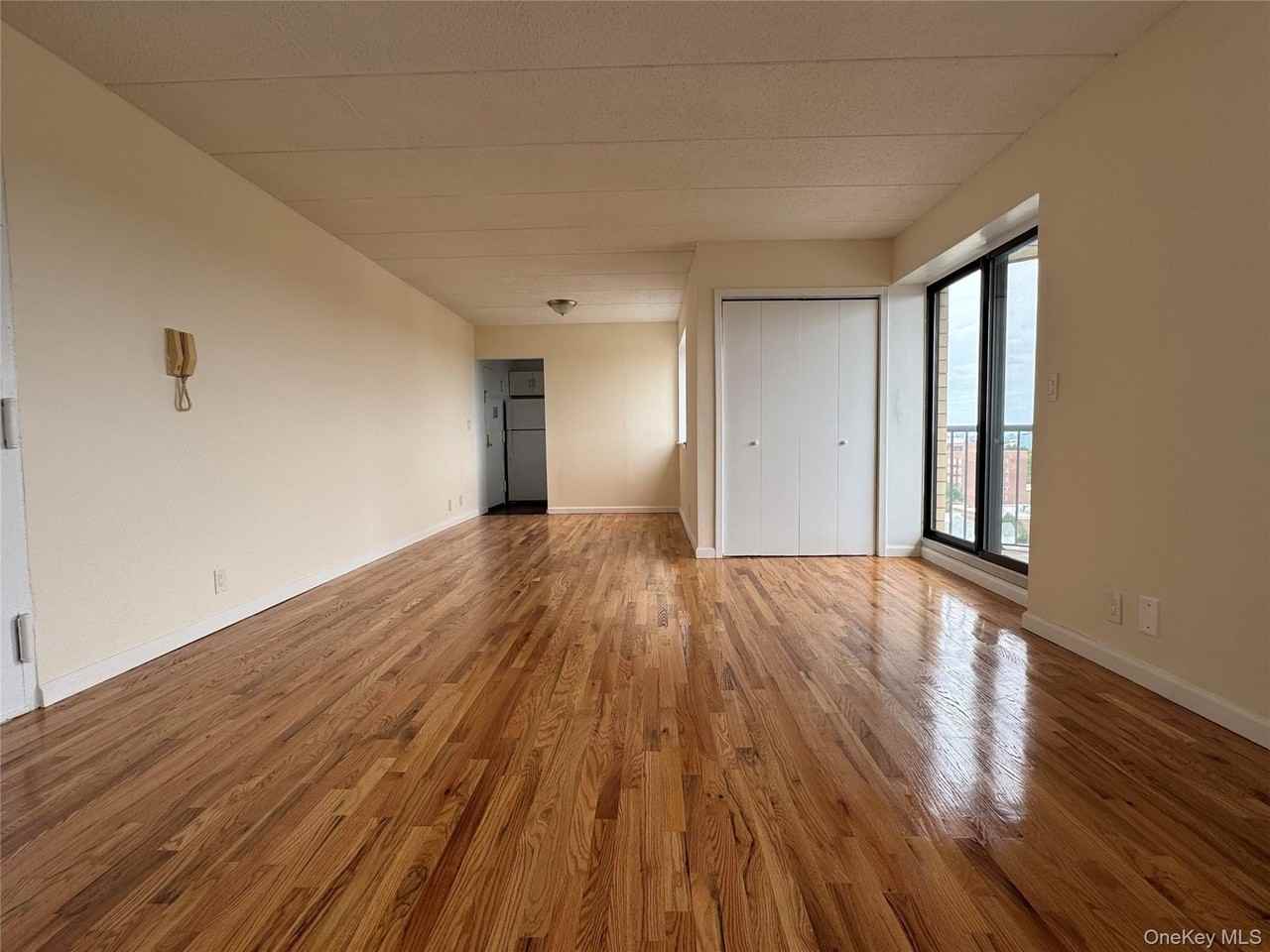 14538 34th Ave Apt 5c #5C - Photo 3 of 6