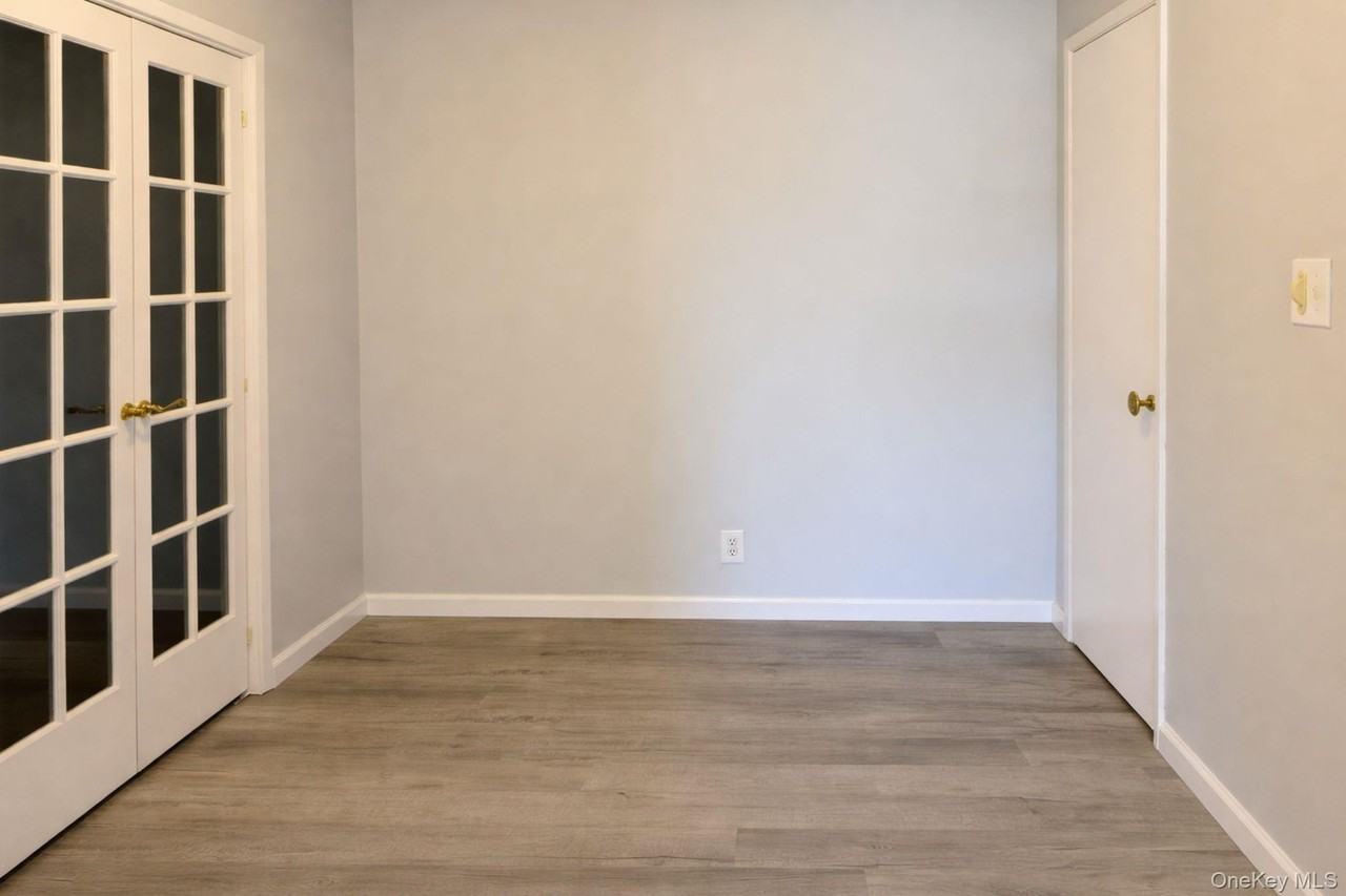 20933 26th Ave #1C - Photo 7 of 9
