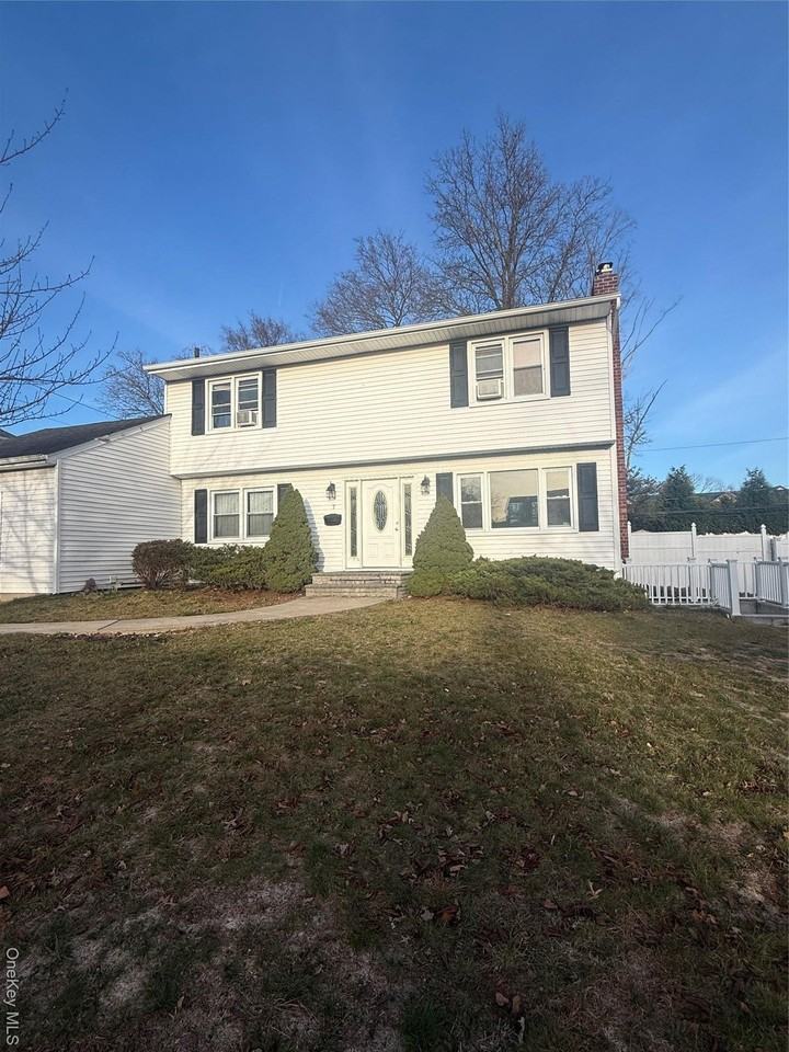 7 Ramsey Rd - Photo 2 of 20