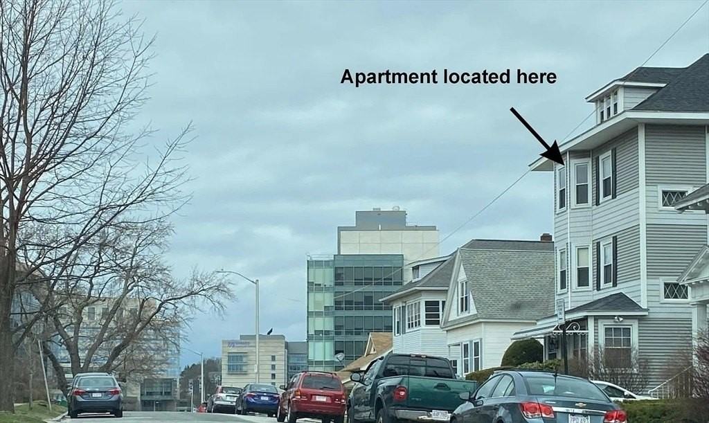 25 Dustin St Apt 3 #3 - Photo 2 of 12