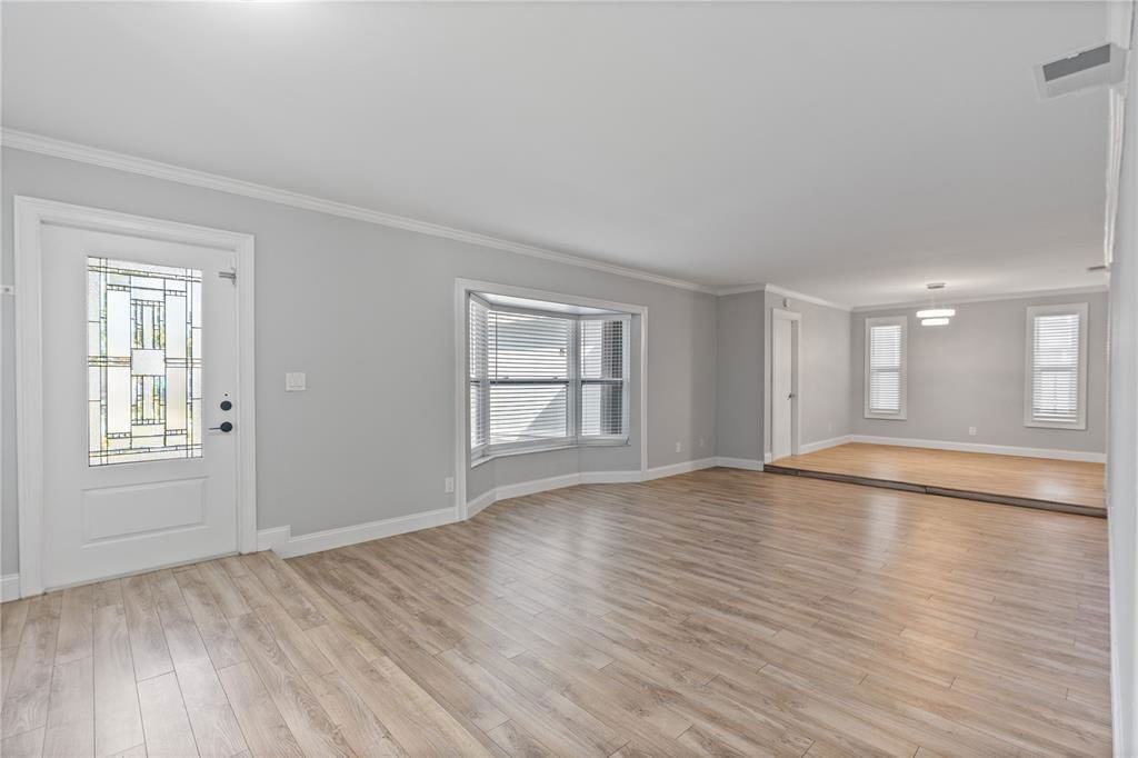 8930 Nw 23rd St - Photo 7 of 8