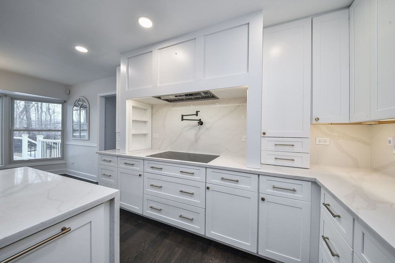 945 Anne Rd - Photo 5 of 36