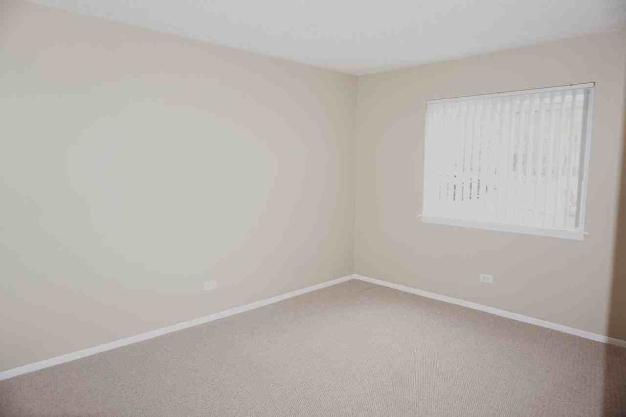 913 Casey Ct Apt 1 #1 - Photo 7 of 15