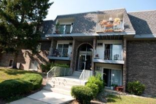 928 Jonathon Ct Apt 304 #304 - Photo 1 of 1