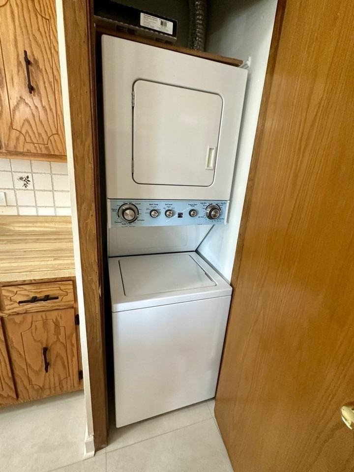 3150 N Neva Ave Apt 3c #3C - Photo 7 of 17