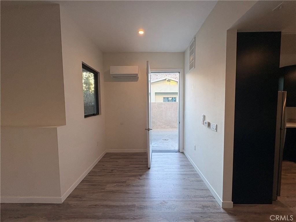 117 W Chestnut St #101 - Photo 5 of 13