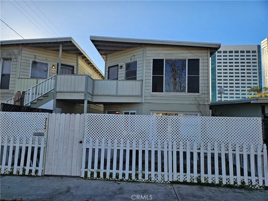 3712 W HEFFRON 1/2 - Photo 2 of 11