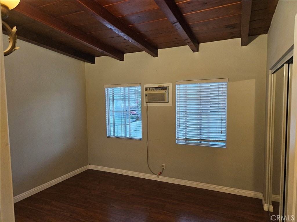 3712 W HEFFRON 1/2 - Photo 6 of 11