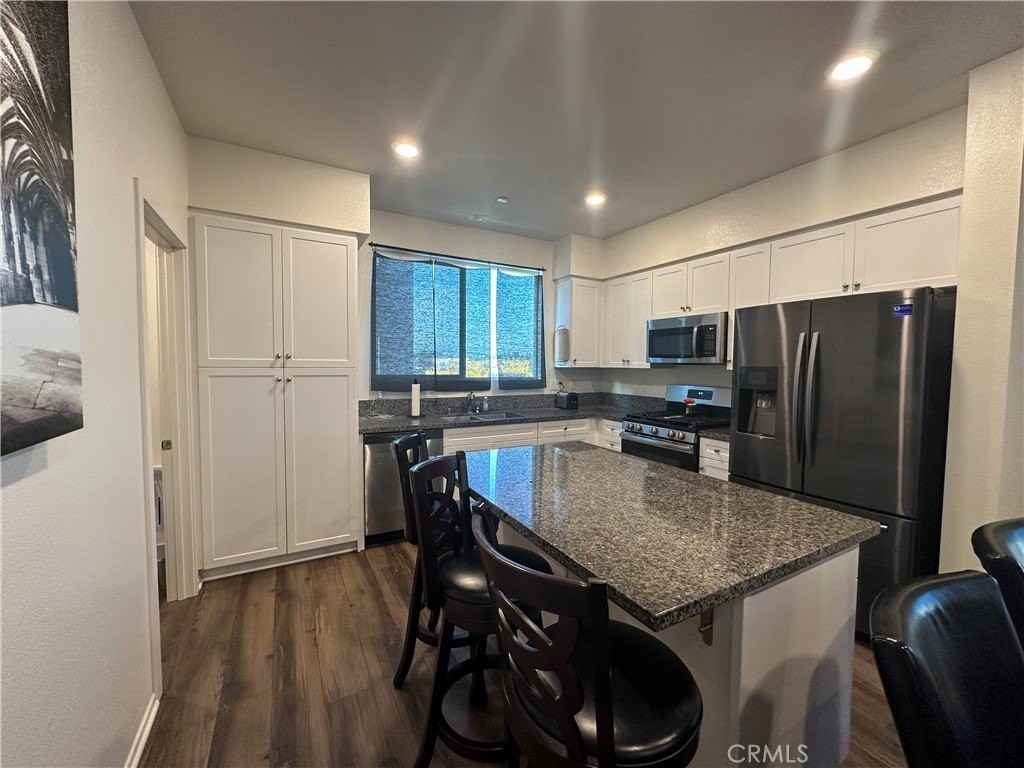 17612 Garden House Ln - Photo 2 of 31