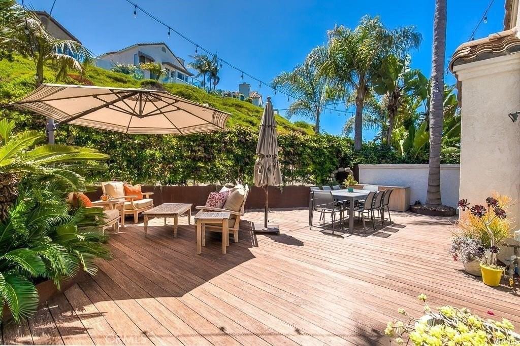 18 Reina - Photo 4 of 40