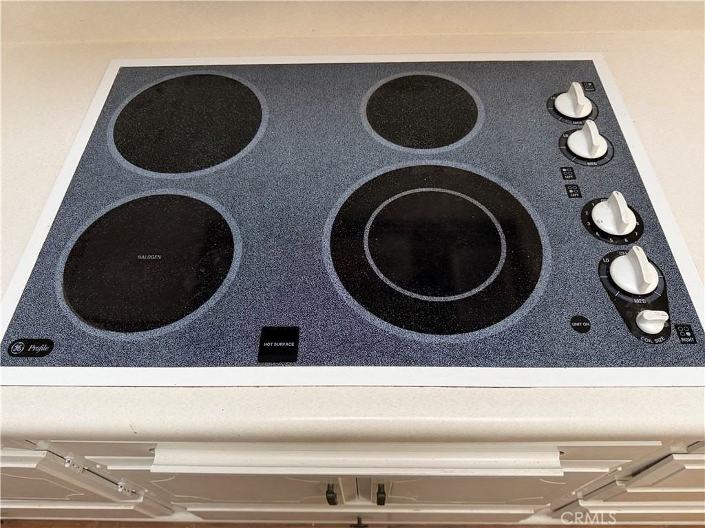 2173 Via Mariposa E #U - Photo 6 of 19