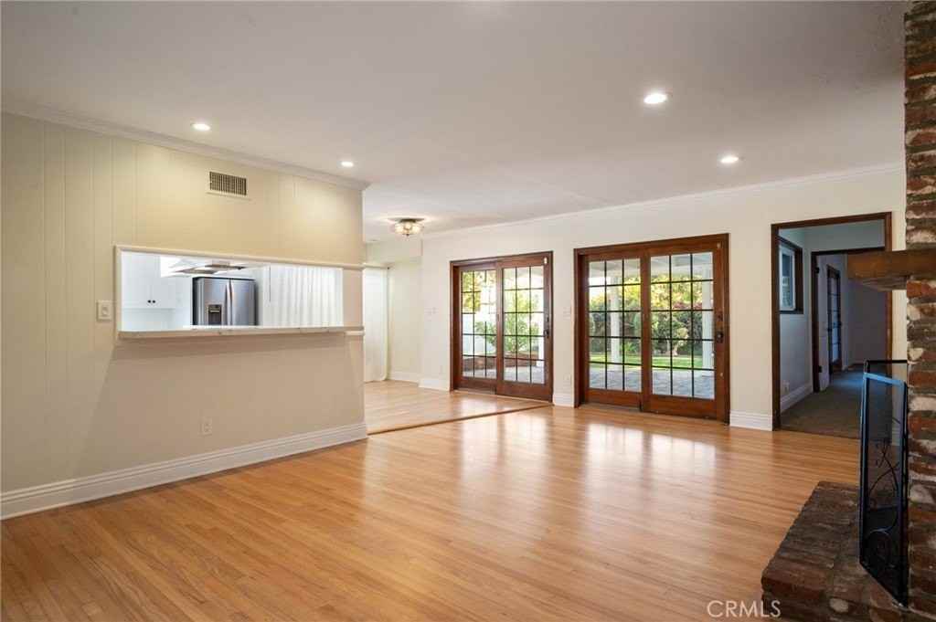 28 Ranchview Rd - Photo 4 of 44