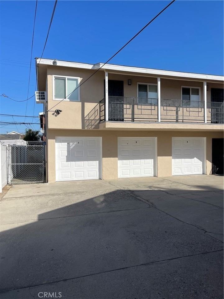 1707 W 81st St - Photo 5 of 17