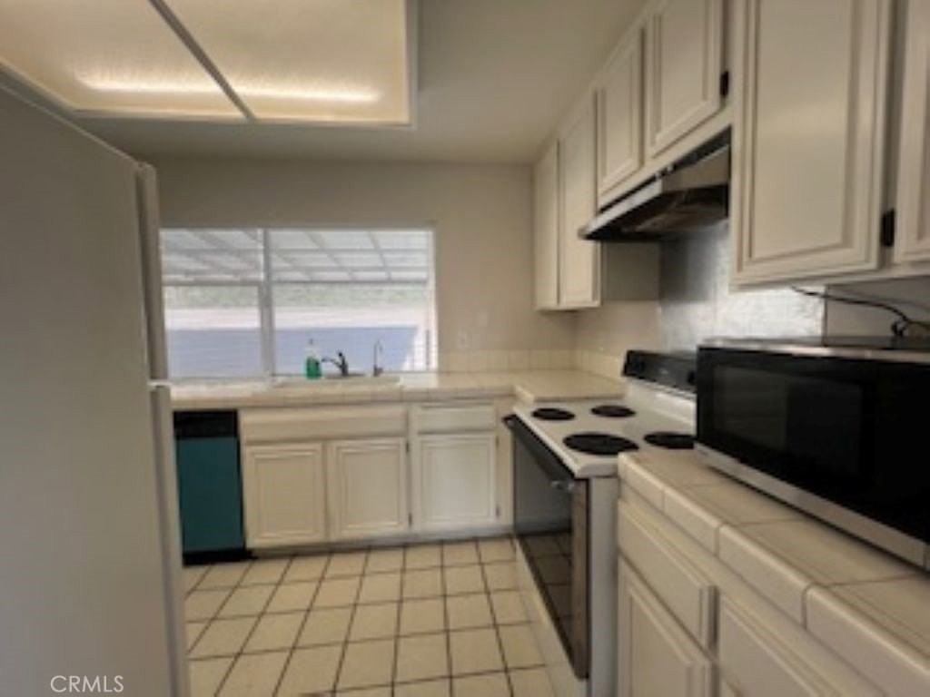 2938 Jacqueline Dr - Photo 7 of 24