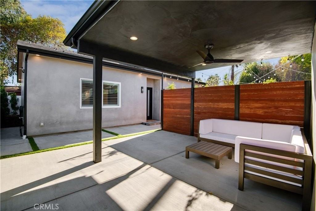 5332 Natick Ave - Photo 2 of 20